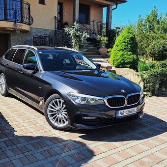BMW Rad 5 Touring 520d xDrive A/T 4x4