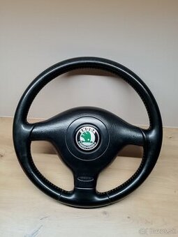 Prodám tříramenný volant Škoda Octavia I/ Fabia I