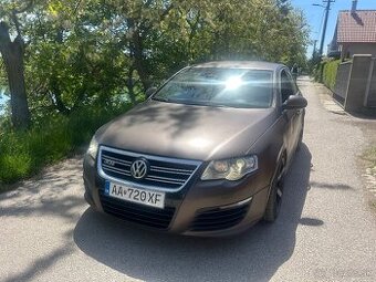 Volkswagen Passat R36 220kw 3.6 v6 fsi DSG