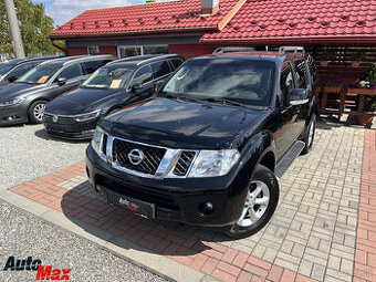 Nissan Pathfinder 2.5 dCi SE
