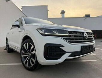 Volkswagen Touareg R-line 3.0 TDI 210kw 4Motion Tiptronic