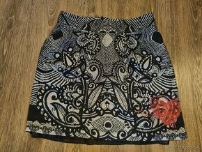 DESIGUAL SUKŇA 36