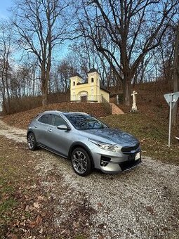 KIA XCeed 1.6 CRDI 100kw/136PS kamera,Navi,Full LED