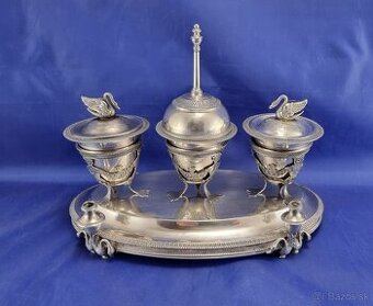 Strieborný kalamár /vyše 240.ročný / 1050 gr.