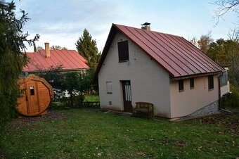 Chata pri vodnej nádrži Ružiná