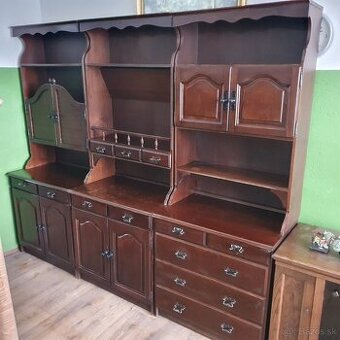 Predám zachovalú drevenú obývaciu stenu Nevada