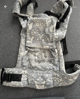 Be Lenka ergonomicky nosic