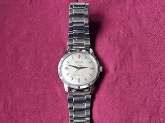 Náramkové hodinky,Waltham.