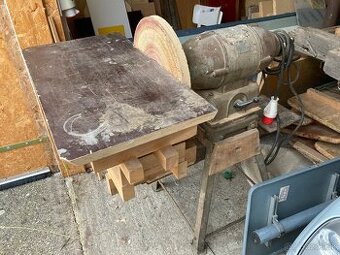 Dvojkotúčová brúska MEZ Brno 2,2kw