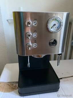 Špičkový espresso kávovar La Pavoni Gran Caffe v top stave