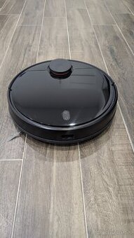 Predám Xiaomi Mi Robot Vacuum Mop P