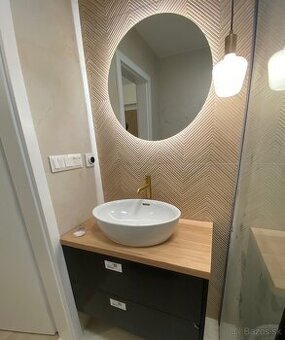 Okrúhle zrkadlo 60cm LED