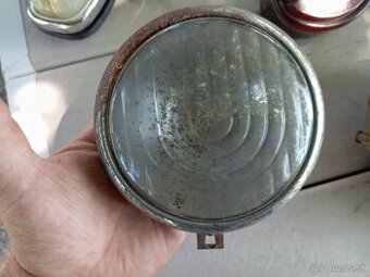 Predám predok svetla na Manet 90 dvojpiest