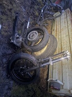 Podvozek na Suzuki Bandit 650 07-11