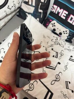 iPhone 14 plus a pridám jeden na viac