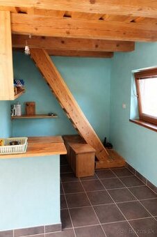 Predám drevené schody/rebrík