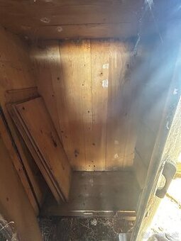 Predam staru 60 rocnu skrinu