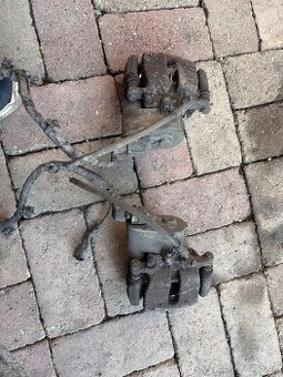 Zadne brzdice Volvo v60