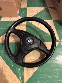 Volanty BMW
