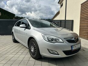 Opel Astra Sport Tourer ST 1.7 CDTI