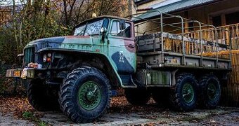 Ural 375