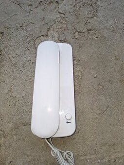 domaci telefon