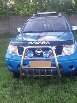 NISSAN NAVARA