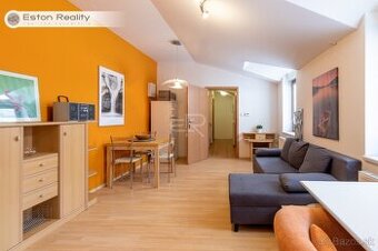 2-izbový byt, Klariská, Bratislava - Staré mesto, centrum