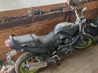 Suzuki gsxf 600