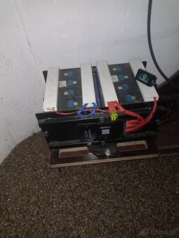 Batéria lifePo4 230 ah 24 V.
