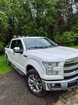 Ford F-150 3.5 V6 EcoBoost LARIAT 4x4 – TOP výbava