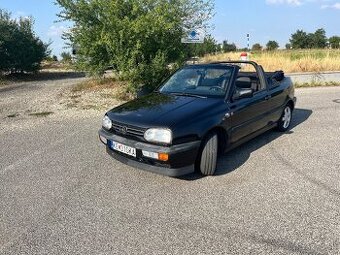 Volkswagen Golf Cabrio (kožená strecha)