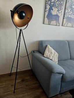 Dizajnová lampa
