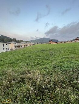 Predaj : Stavebný pozemok v obci Makov (125-P)