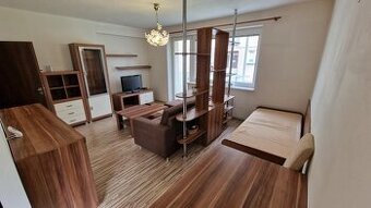 Na prenájom 1izbový byt v LM