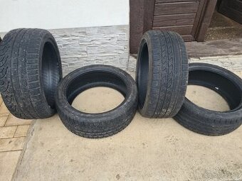 Zimné pneumatiky 215/40 r17