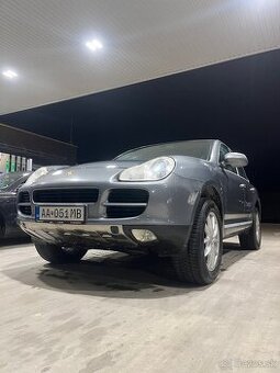 Porsche Cayenne 4.5 V8
