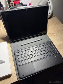 Predám tablet Samsung Galaxy Tab S9 FE 8 GB / 256 GB, sivý.