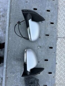 Predám spätné zrkadlá VW golf V