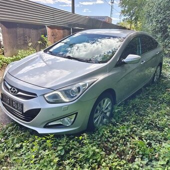 Hyundai i40 sedan 1.7 crdi 100kw automat
