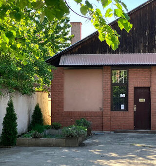 Prenájom 200m2 sklad + parkovanie pred skladom