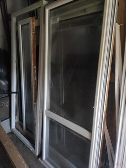 Plastové balkónové dvere