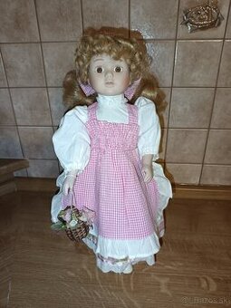 Porcelánová bábika 2...