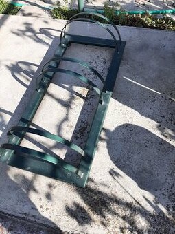 Stojan pre 3 bicykle