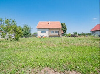 Rozostavaný rodinný dom v Poľnom Kesove