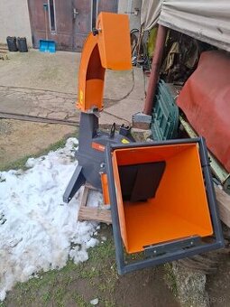 Predam drvic drtic AARDENBURG na haluze konare