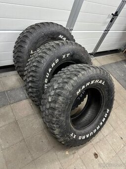 31x10.5 r15