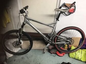 Predam celoodpruzeny bicykel xl alu ram giant trance 3