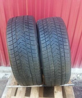 Predám 2ks zimné pneu.255/40R21 gripmax dezen 6,9mm