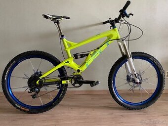 GT Force Pro Carbon 2011 (vyse 7000€)